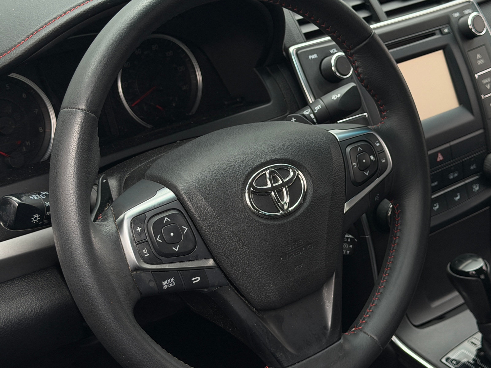 Thumbnail: 2016 Toyota Camry - 5