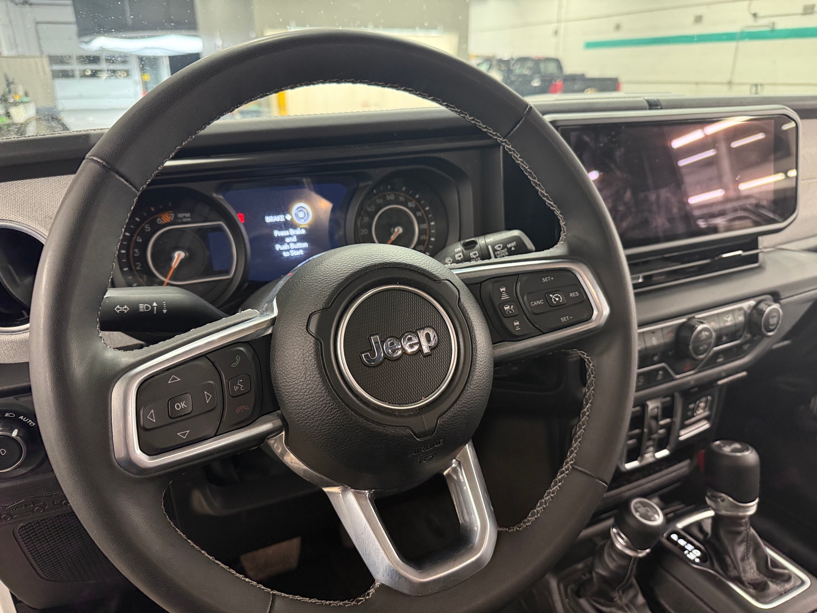Thumbnail: 2025 Jeep Wrangler - 5