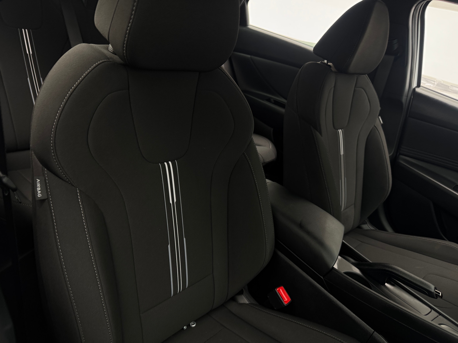 Thumbnail: 2026 Hyundai Elantra - 2