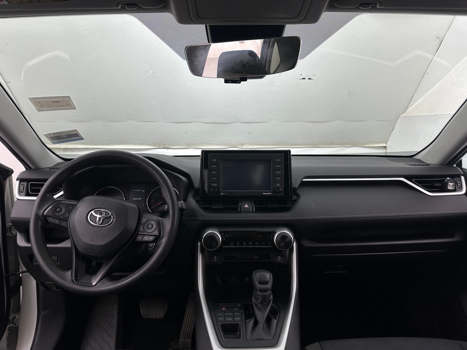 Thumbnail: 2022 Toyota RAV4 - 3