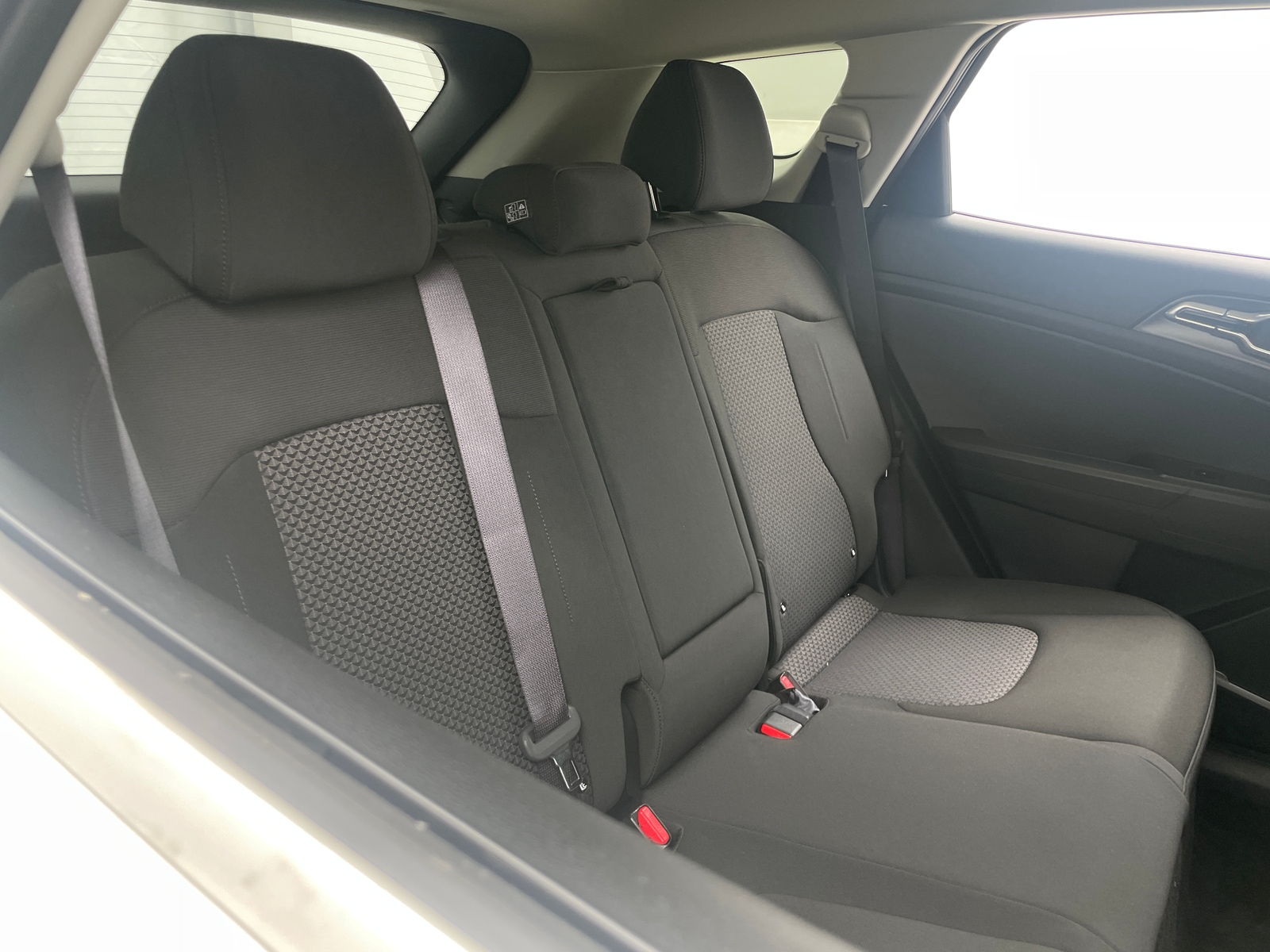 Thumbnail: 2026 Kia Sportage - 6