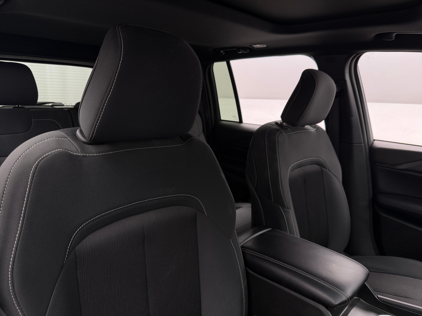Thumbnail: 2024 Jeep Grand Cherokee - 2
