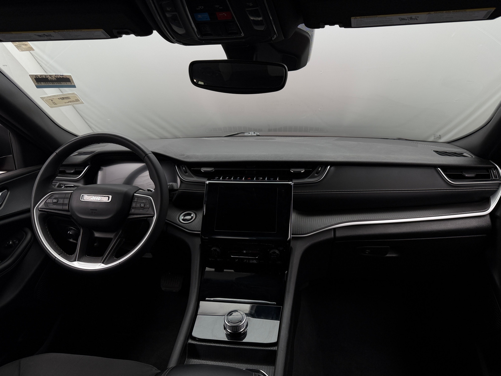 Thumbnail: 2024 Jeep Grand Cherokee - 3