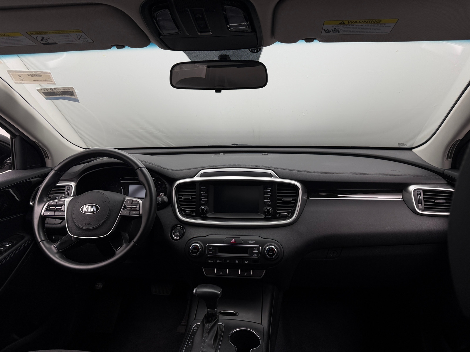 Thumbnail: 2020 Kia Sorento - 3
