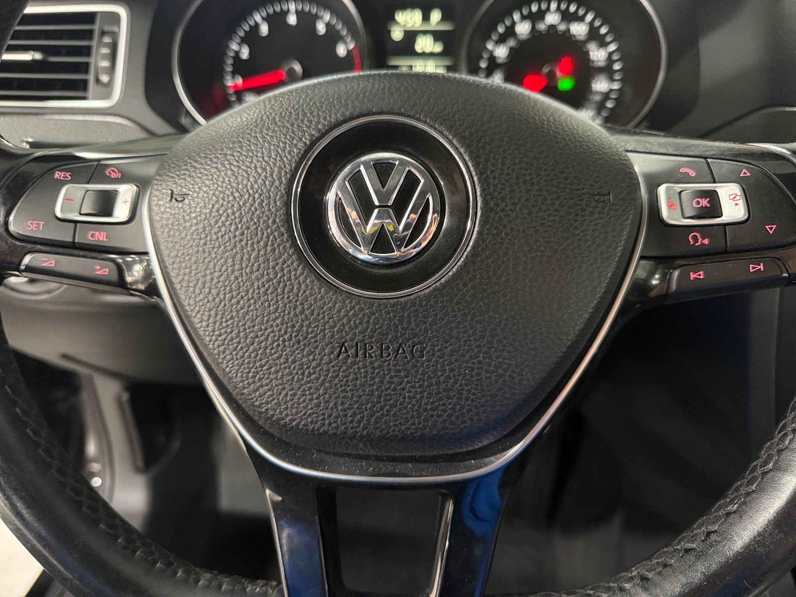 Thumbnail: 2015 Volkswagen Jetta - 5