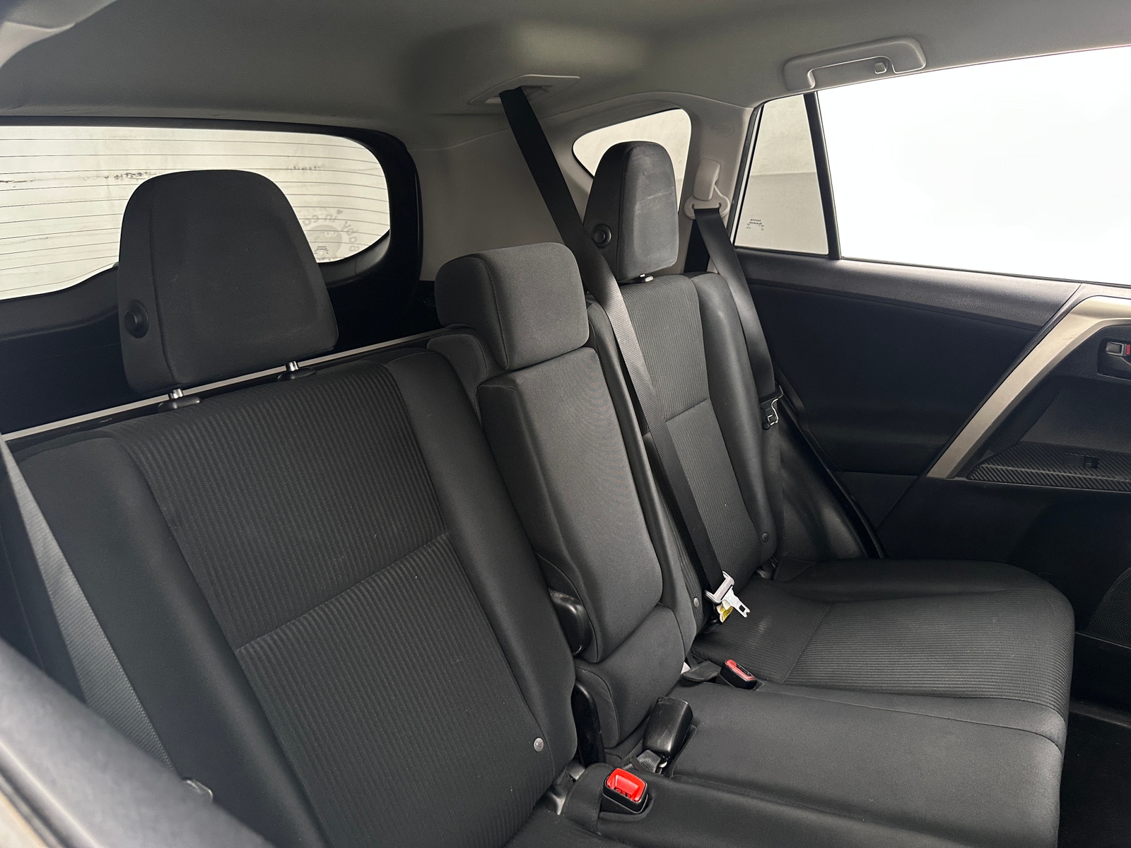Thumbnail: 2015 Toyota RAV4 - 6