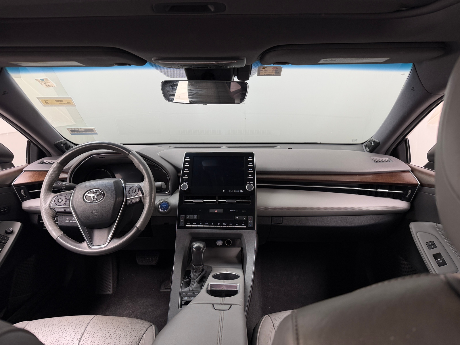 Thumbnail: 2019 Toyota Avalon - 3