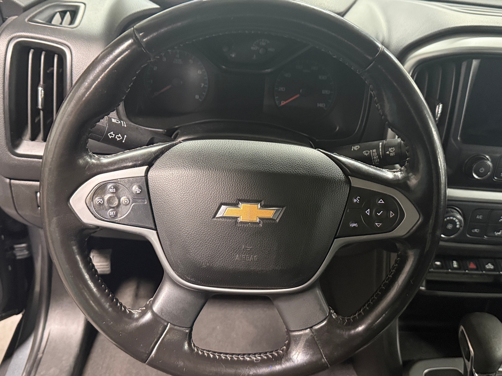 Thumbnail: 2022 Chevrolet Colorado - 5