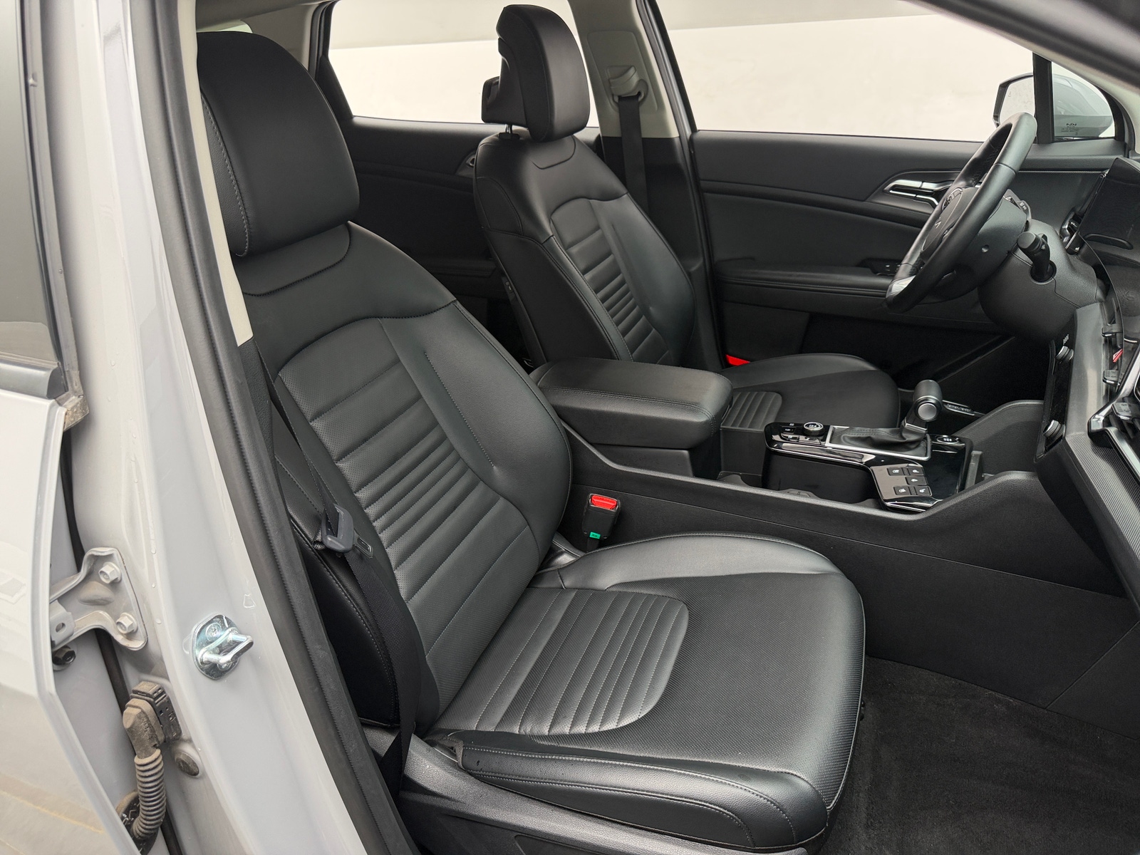 Thumbnail: 2023 Kia Sportage - 2