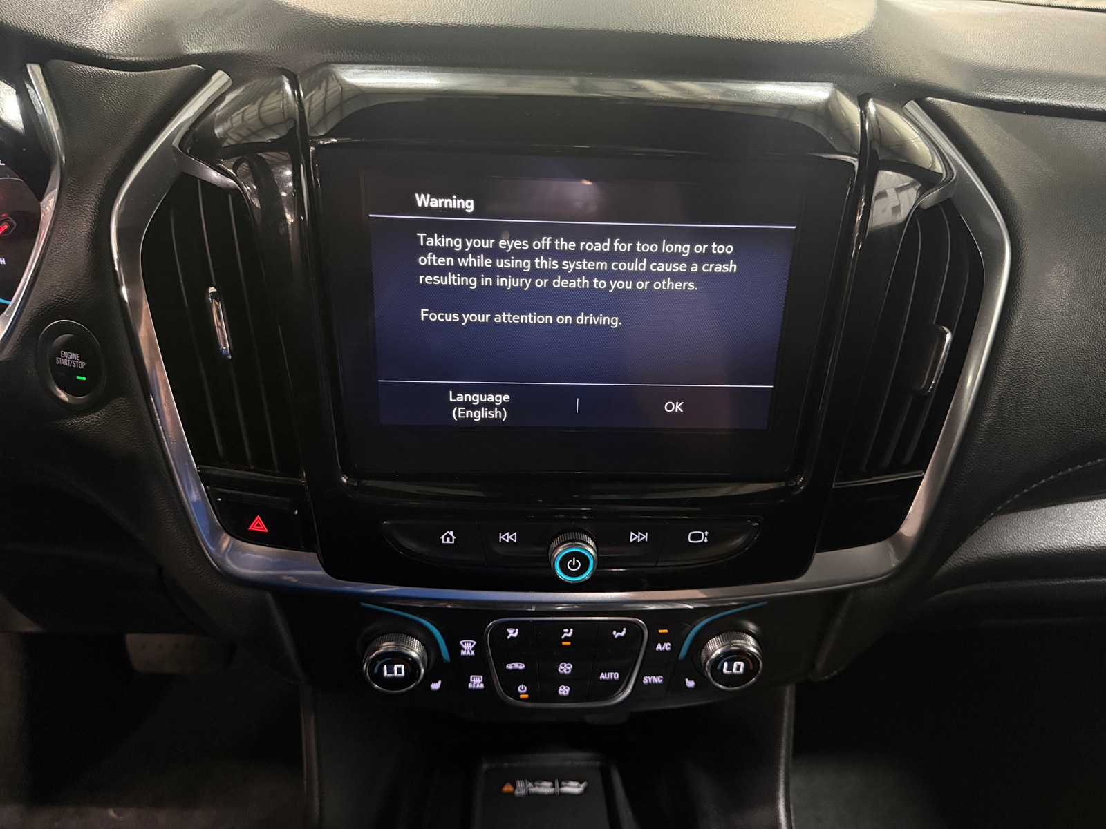 Thumbnail: 2023 Chevrolet Traverse - 4