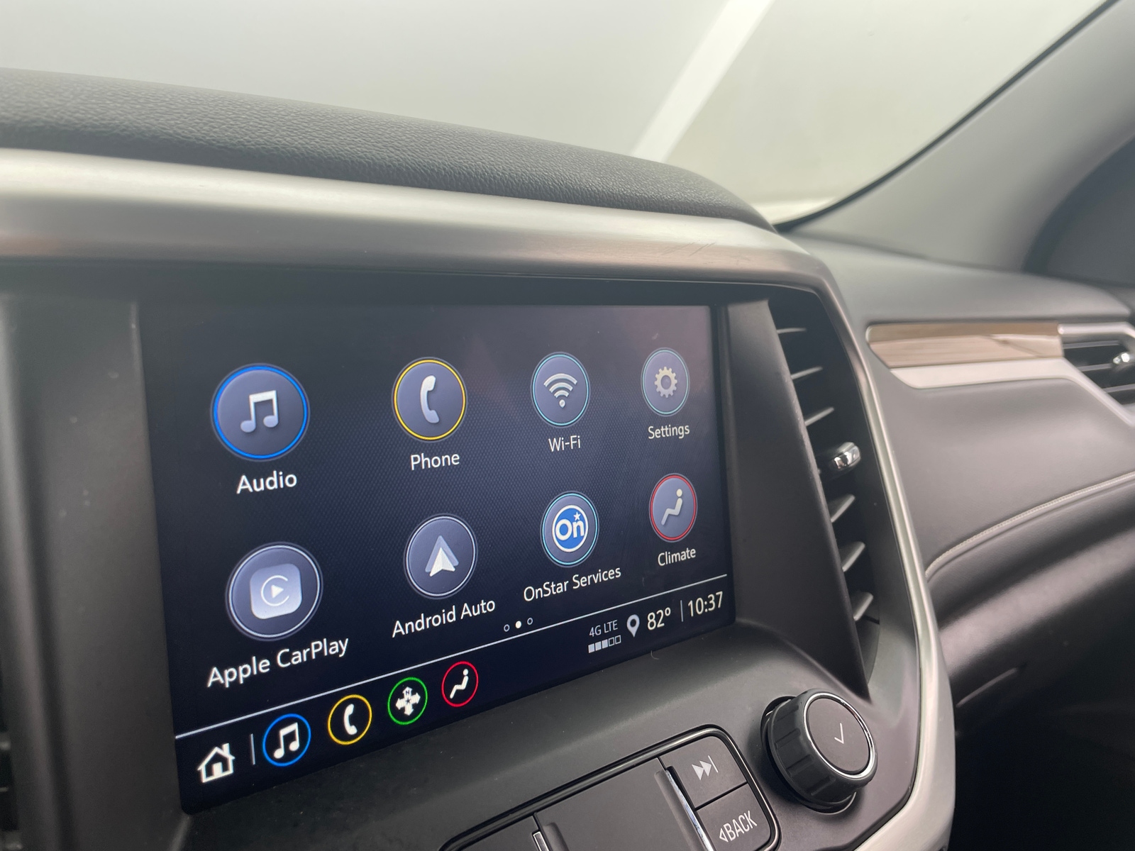 Thumbnail: 2023 GMC Acadia - 4