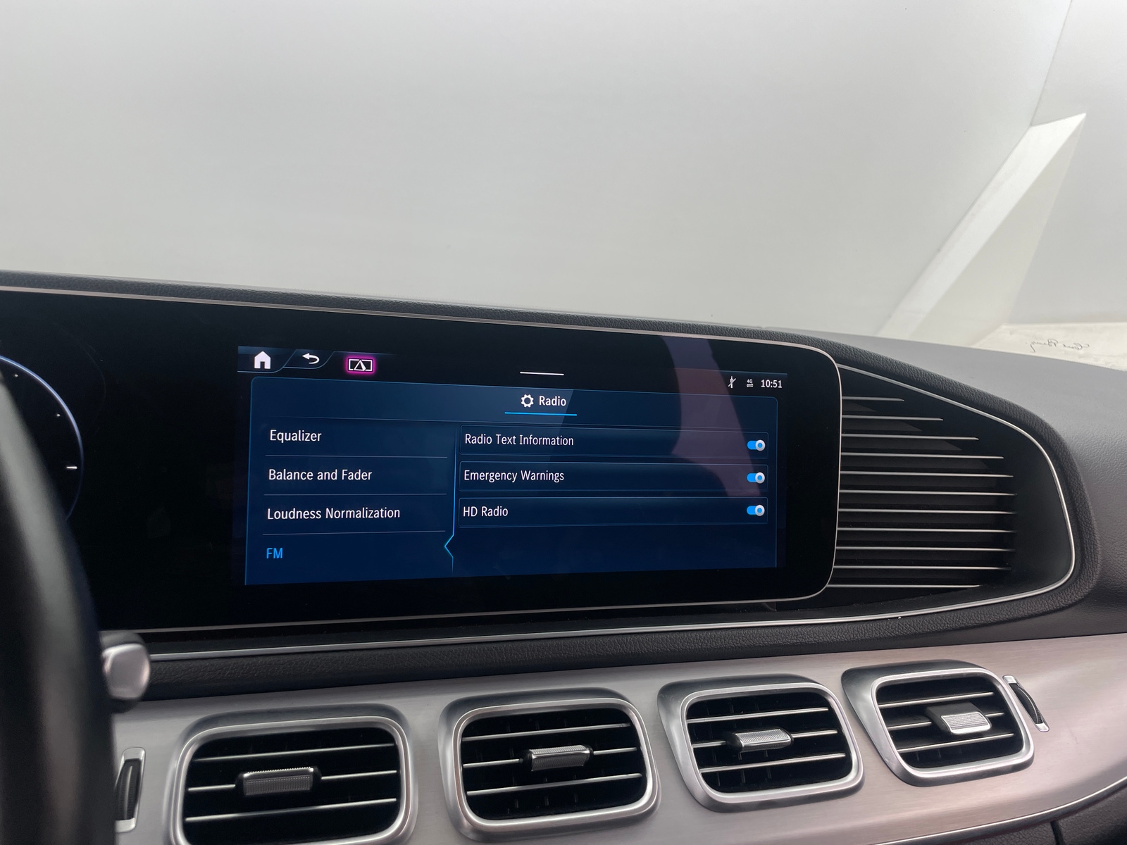 Thumbnail: 2024 Mercedes-Benz GLE - 3