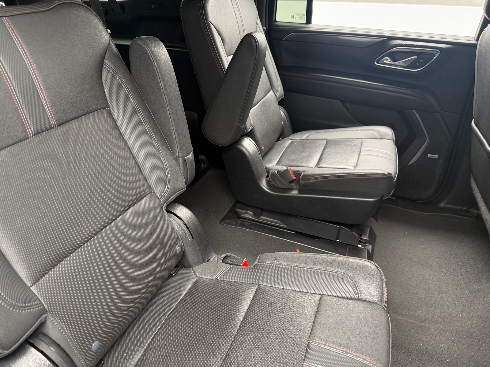 Thumbnail: 2023 Chevrolet Suburban - 5