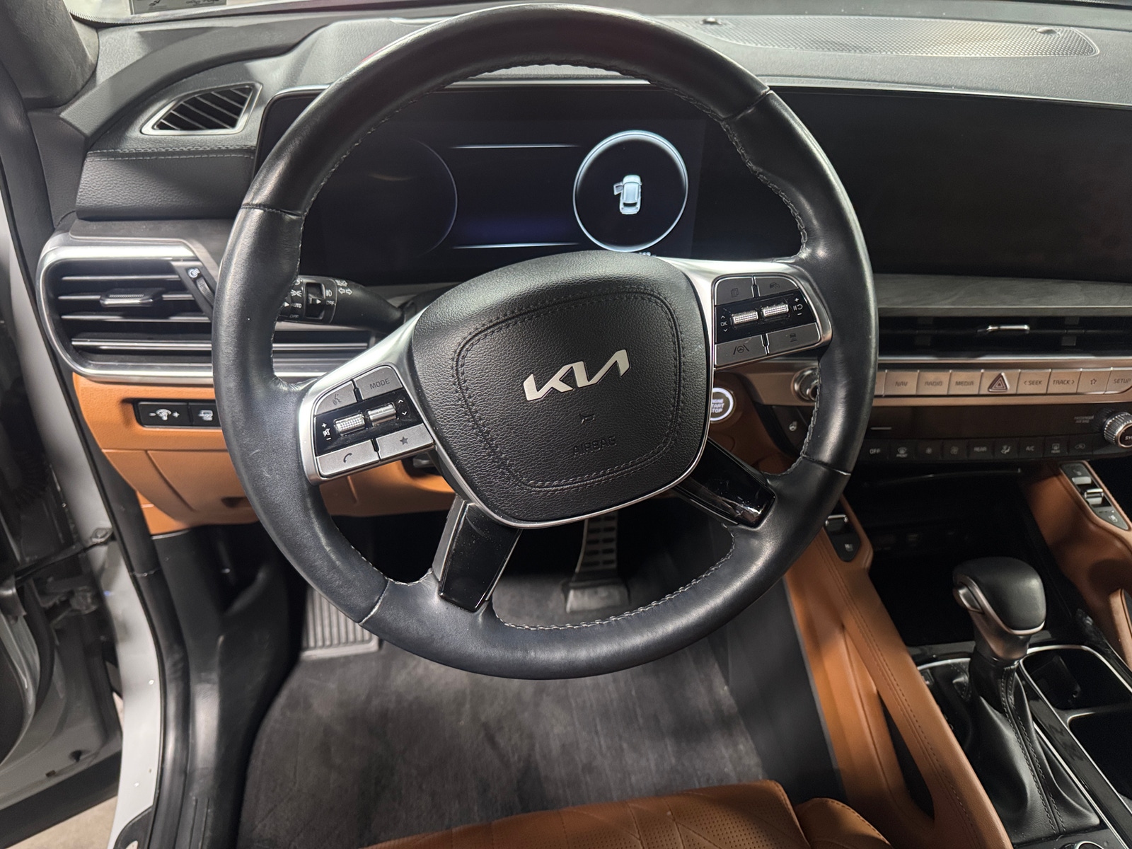 Thumbnail: 2024 Kia Telluride - 4