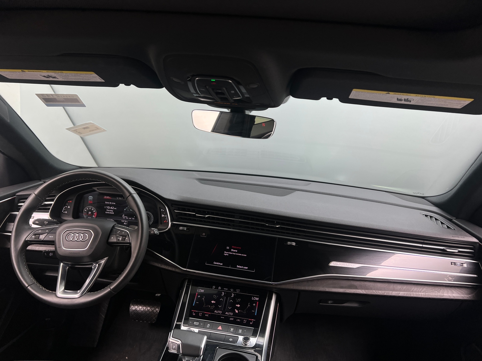 Thumbnail: 2021 Audi Q8 - 2