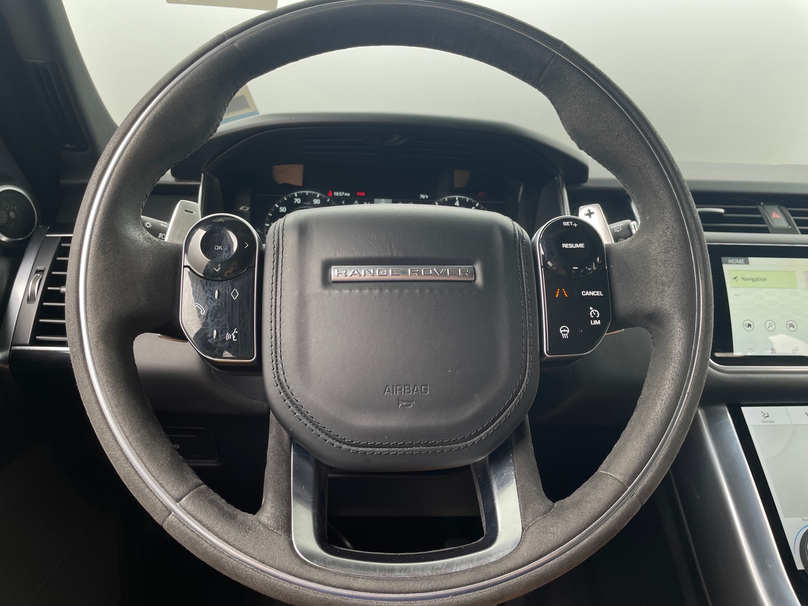 Thumbnail: 2022 Land Rover Range Rover Sport - 4