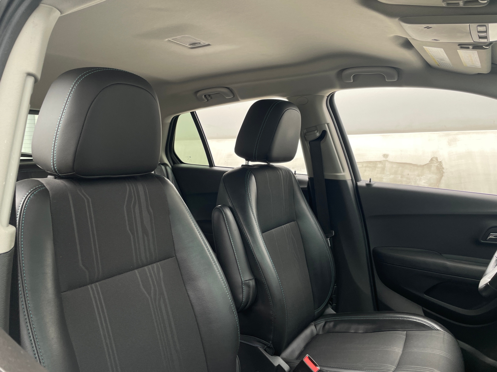 Thumbnail: 2016 Chevrolet Trax - 2