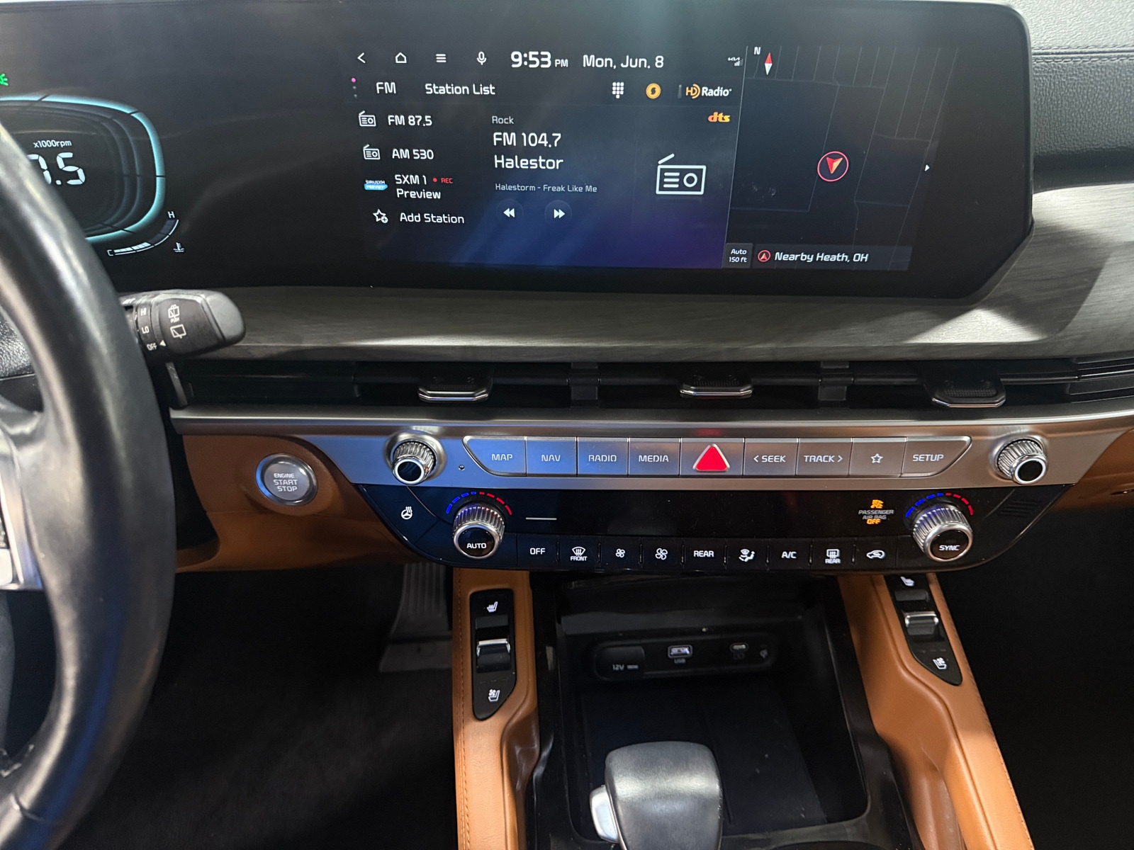 Thumbnail: 2023 Kia Telluride - 3