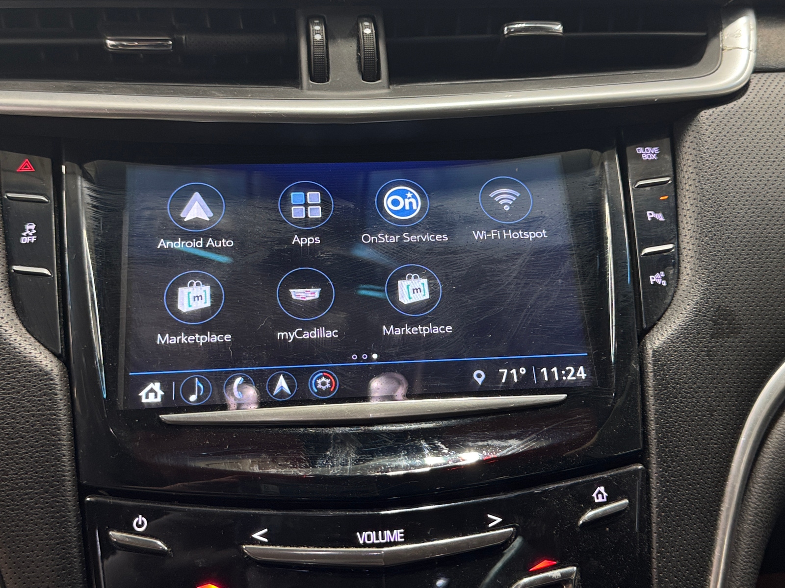 Thumbnail: 2018 Cadillac XTS - 3