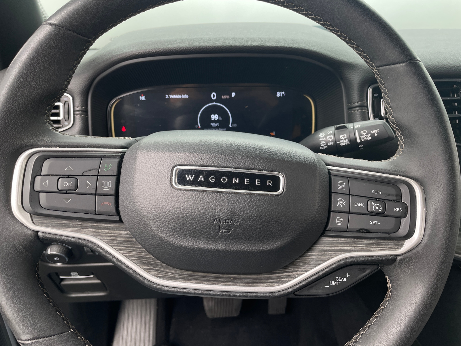 Thumbnail: 2023 Jeep Wagoneer - 4