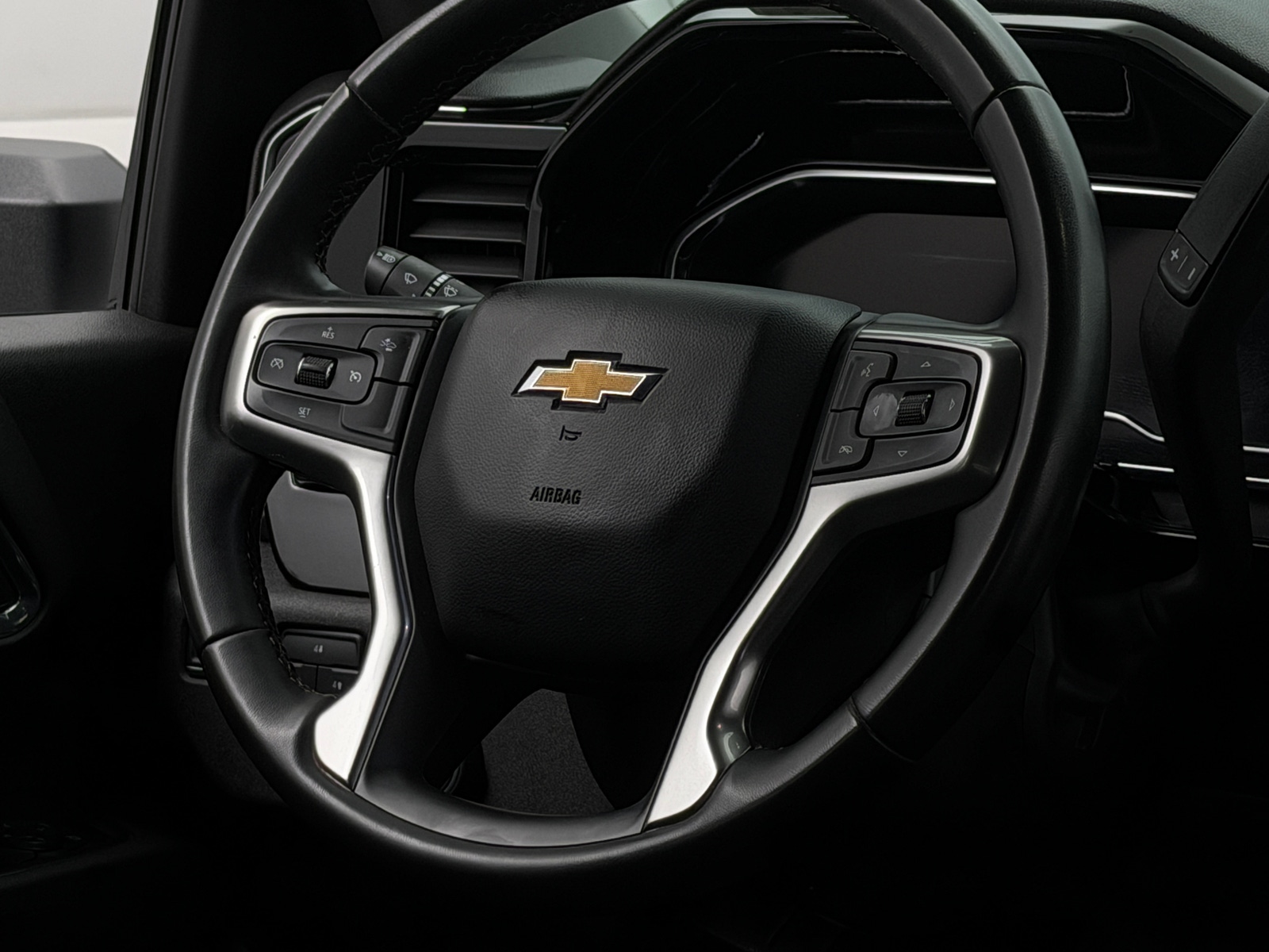 Thumbnail: 2024 Chevrolet Silverado 2500 - 5