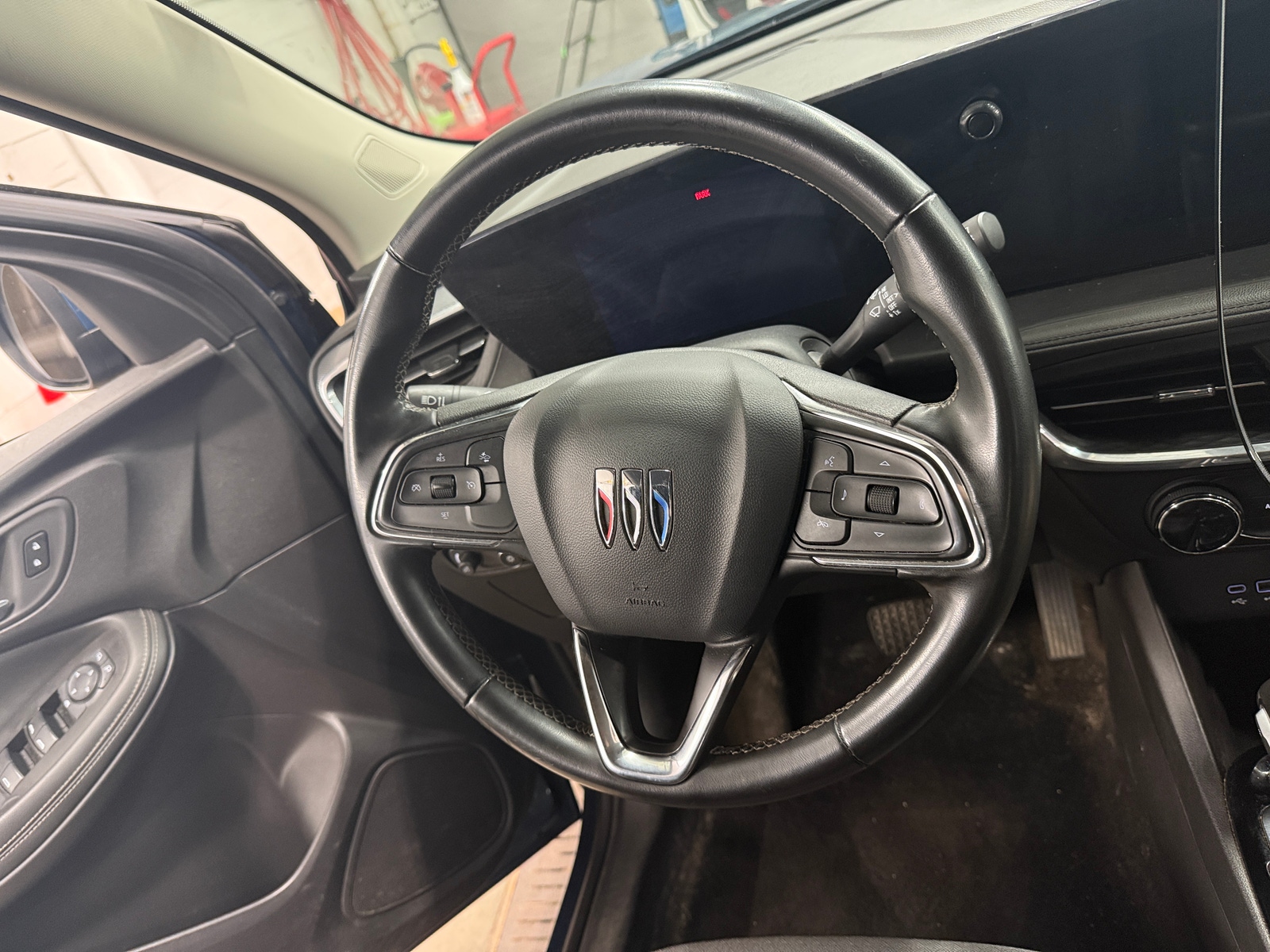 Thumbnail: 2024 Buick Encore GX - 5