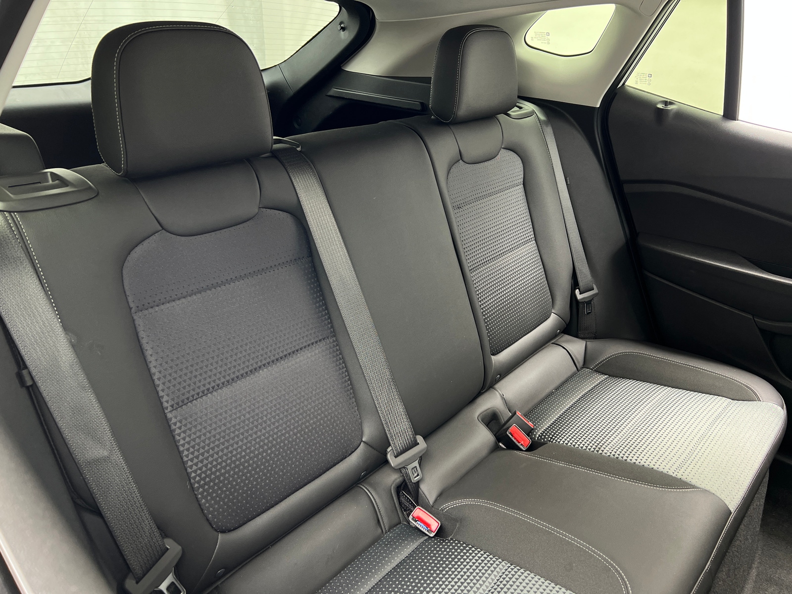 Thumbnail: 2025 Chevrolet Trax - 6