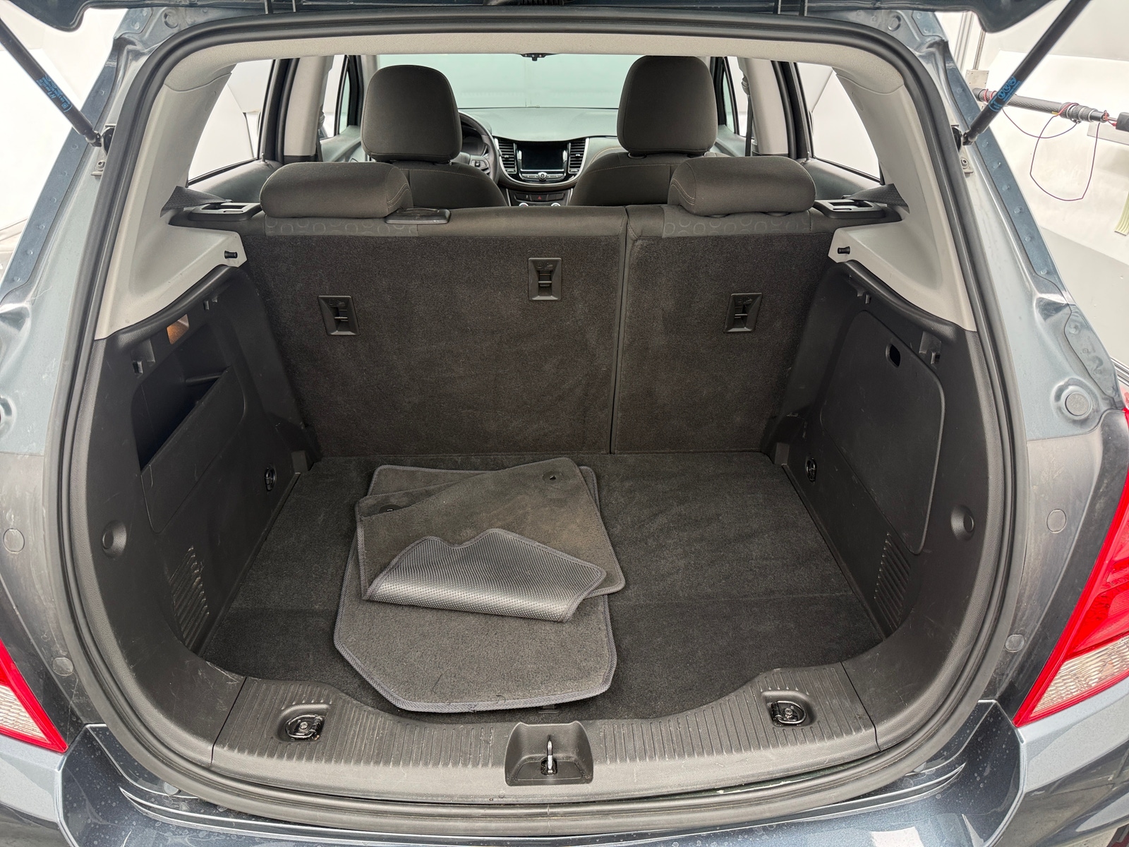 Thumbnail: 2021 Chevrolet Trax - 7