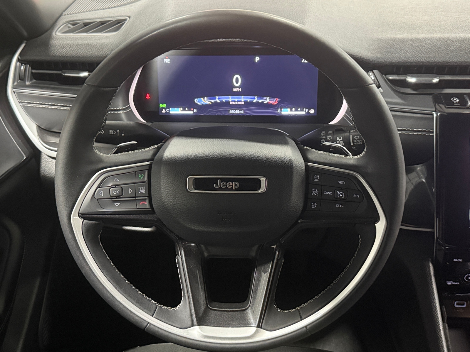 Thumbnail: 2023 Jeep Grand Cherokee - 4