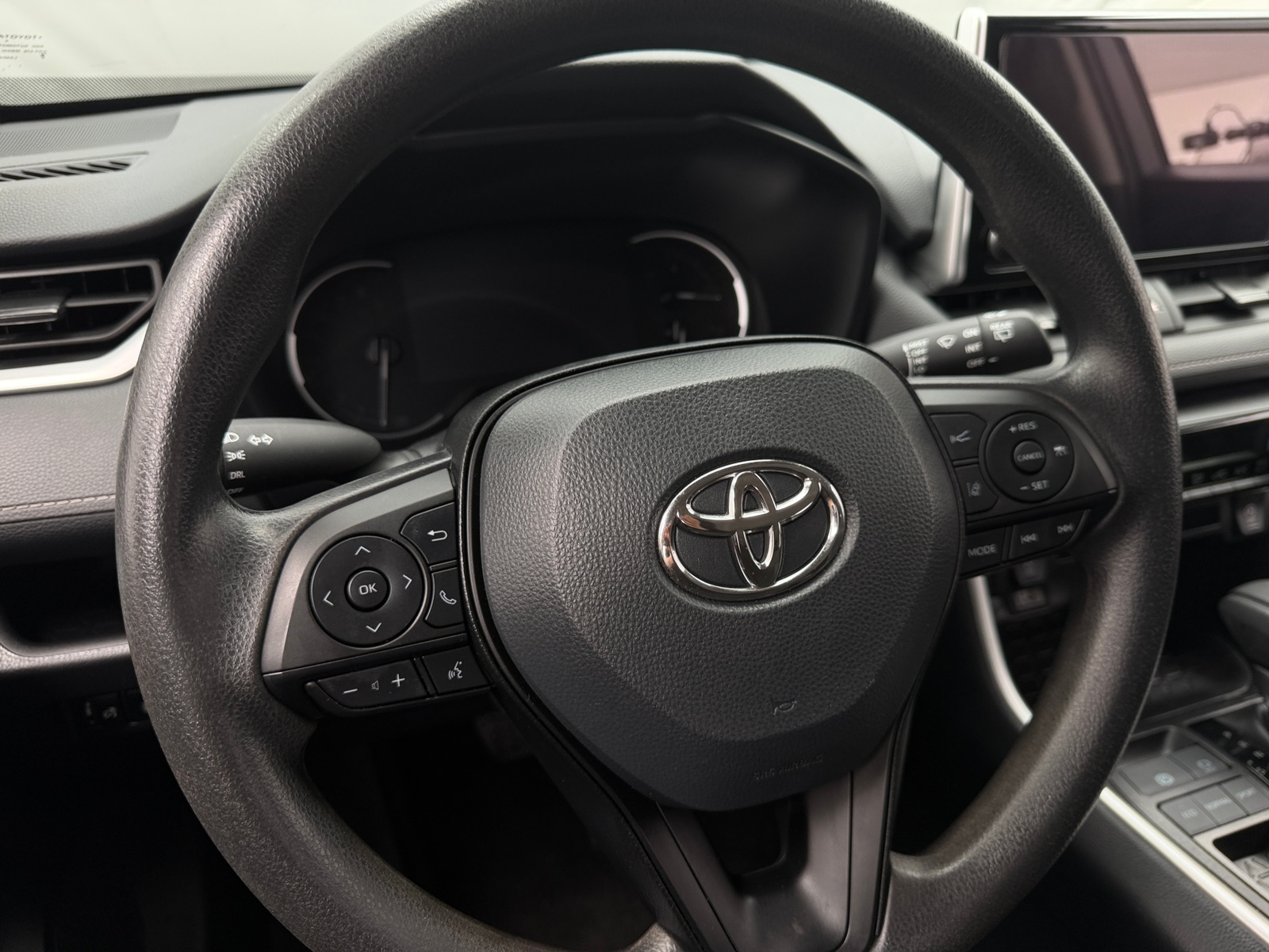 Thumbnail: 2024 Toyota RAV4 - 5