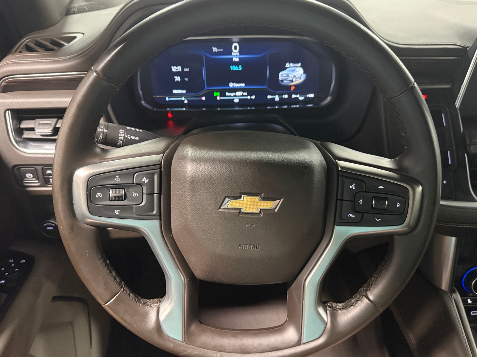 Thumbnail: 2024 Chevrolet Tahoe - 4