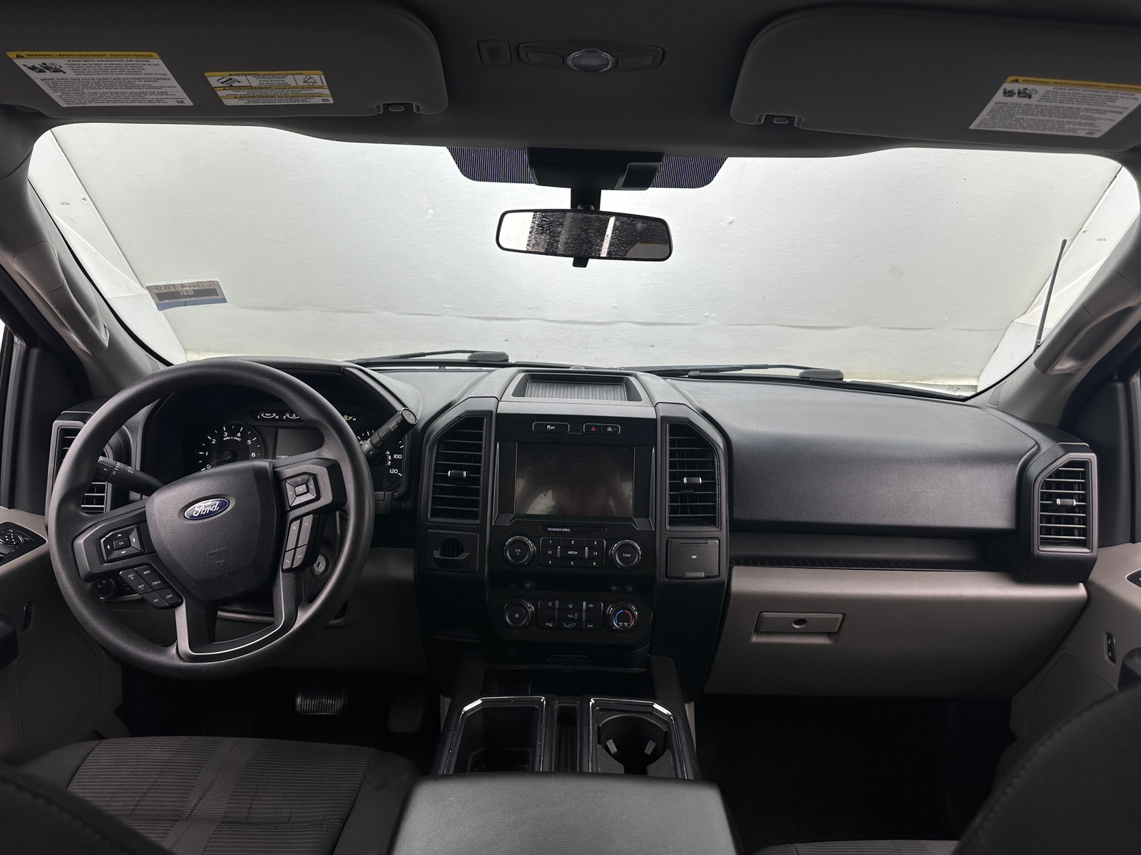 Thumbnail: 2020 Ford Econoline - 3