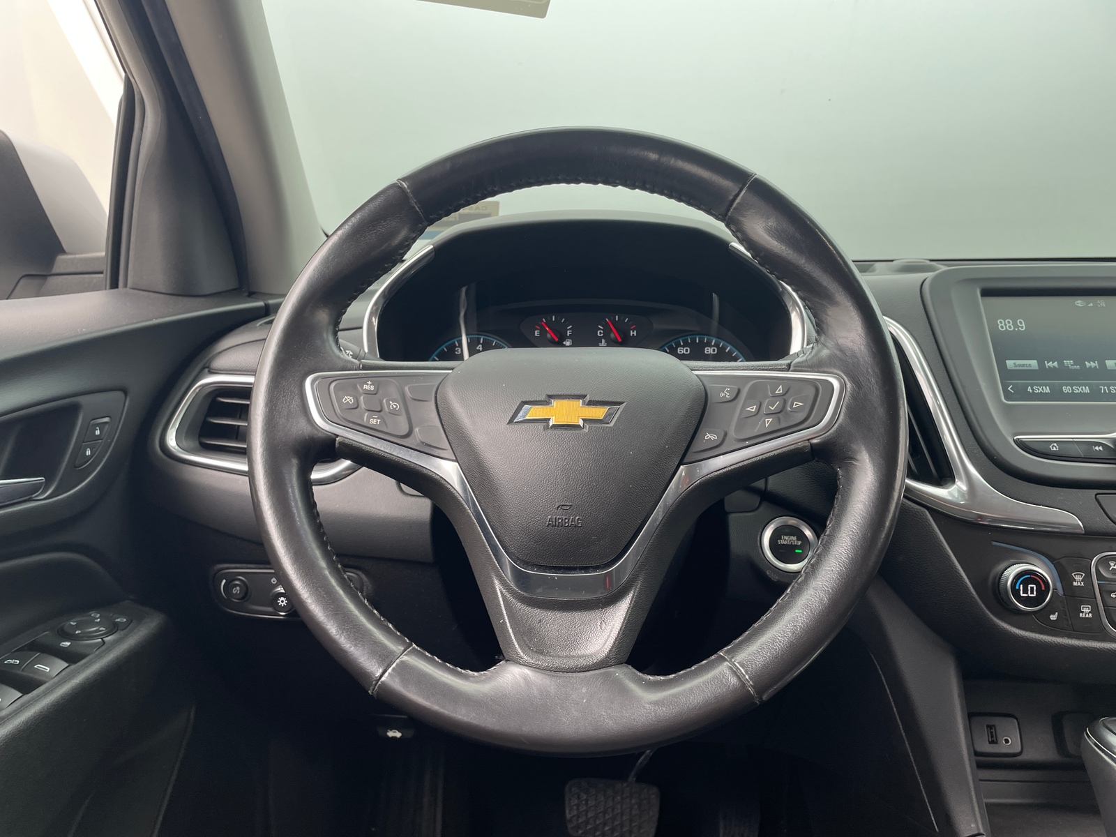 Thumbnail: 2018 Chevrolet Equinox - 5