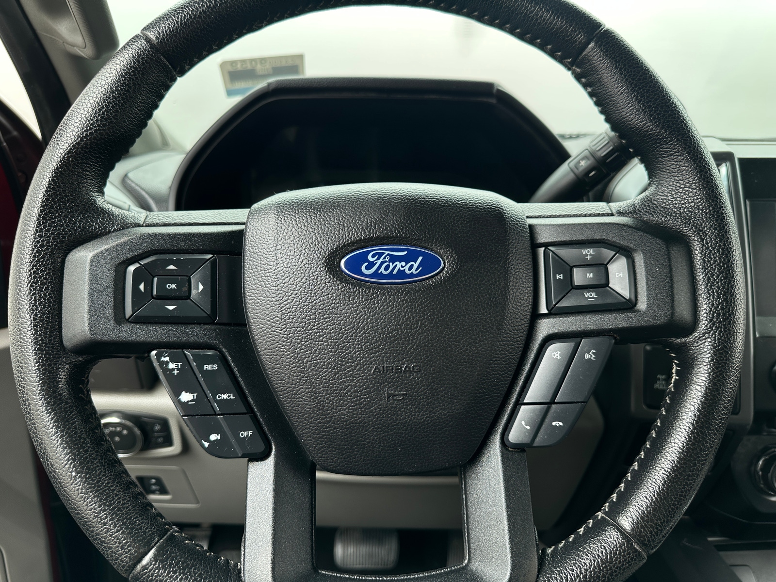 Thumbnail: 2016 Ford Econoline - 5