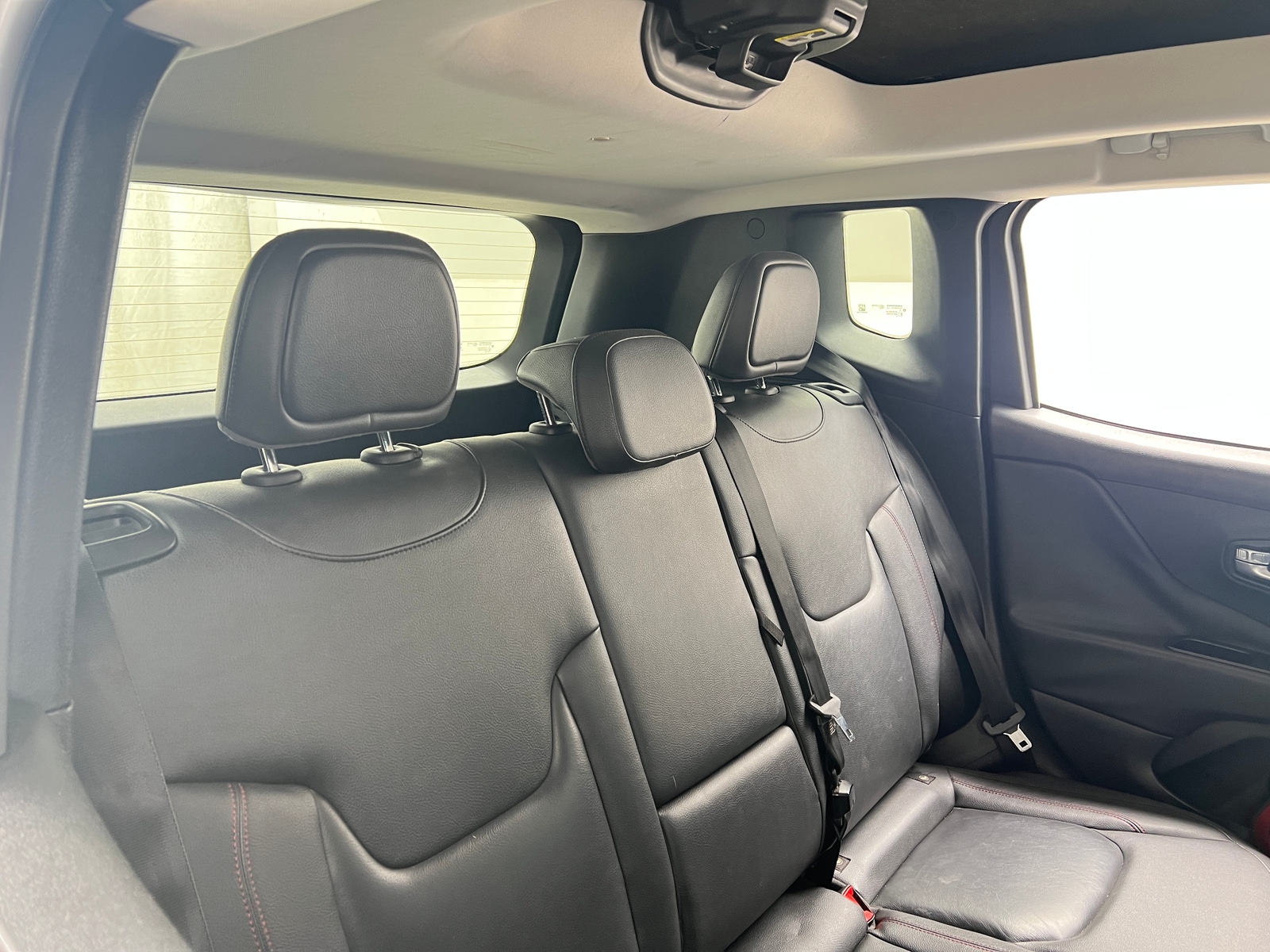 Thumbnail: 2017 Jeep Renegade - 6