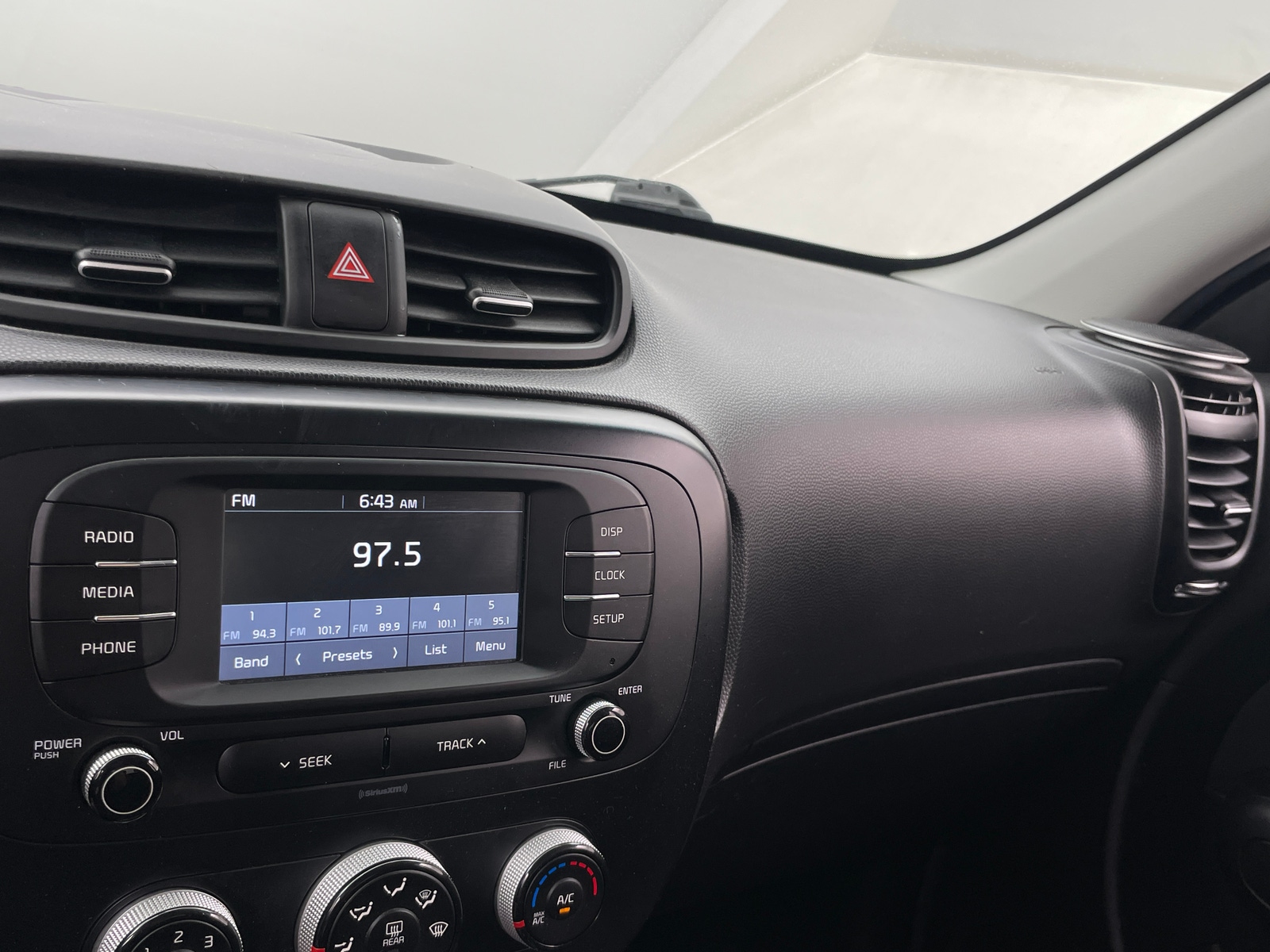 Thumbnail: 2019 Kia Soul - 4