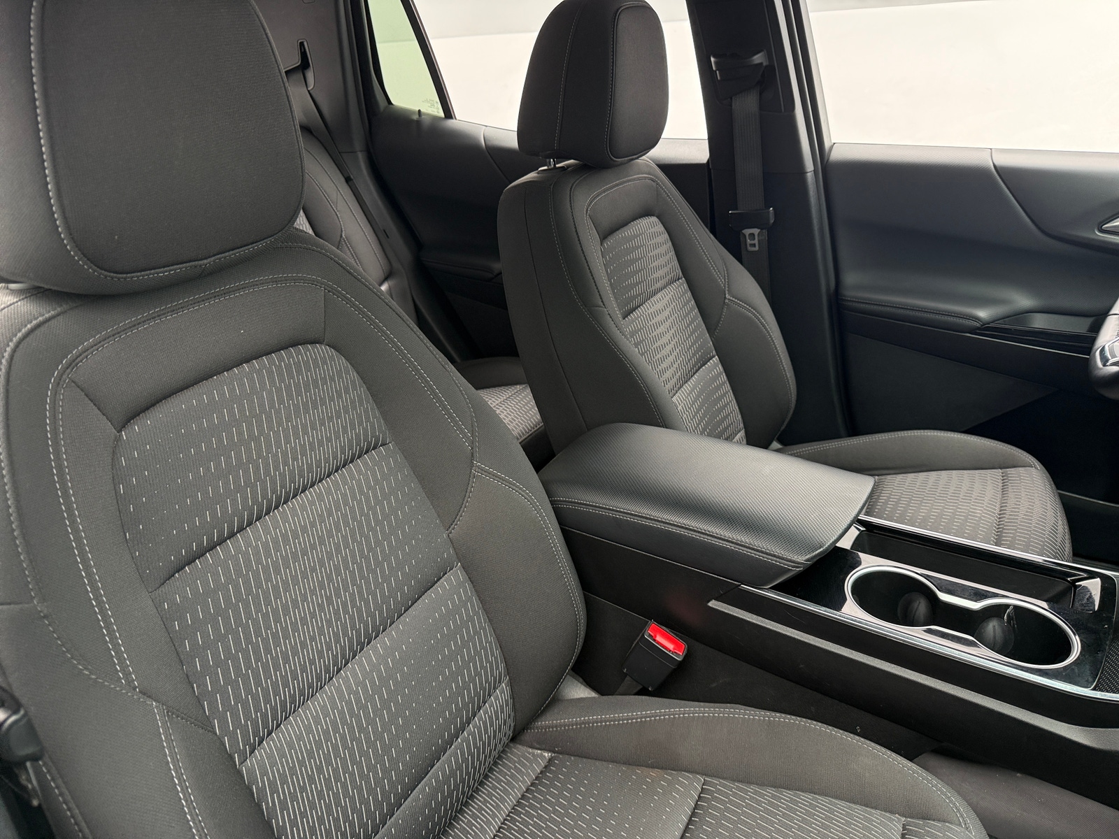 Thumbnail: 2025 Chevrolet Equinox - 2