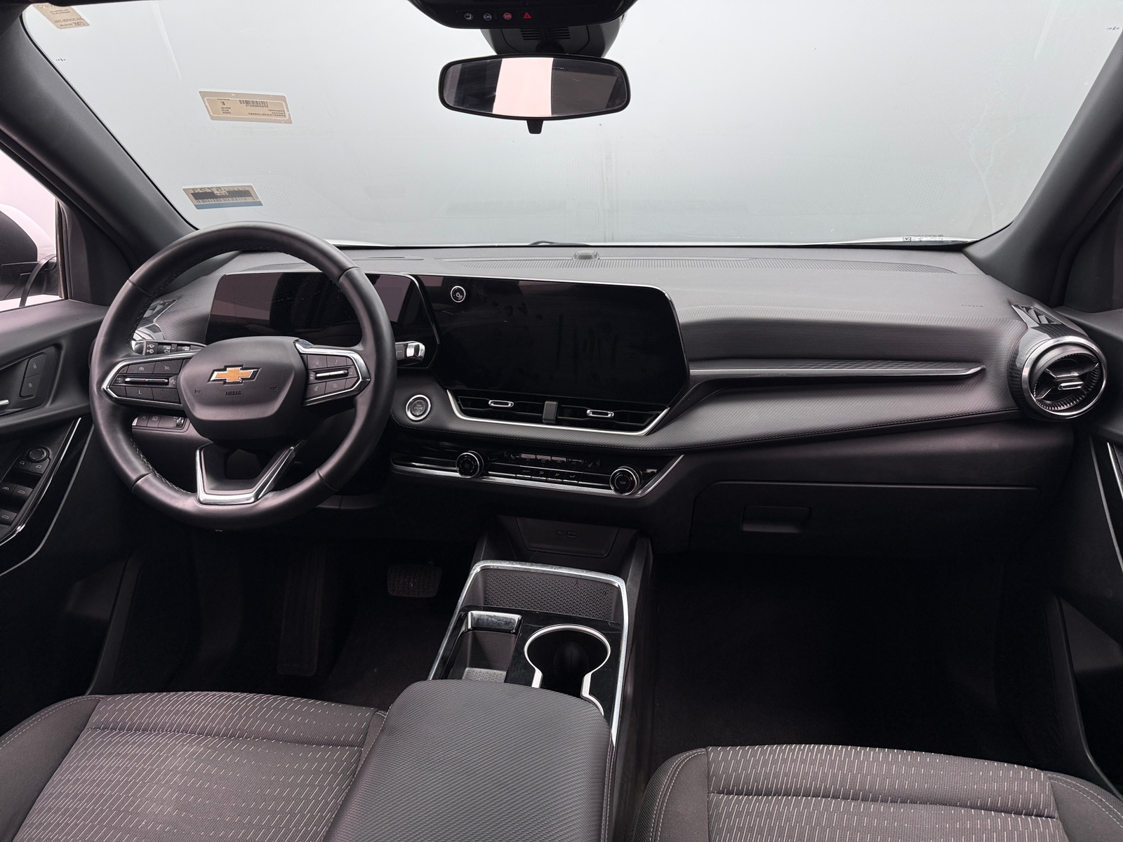 Thumbnail: 2025 Chevrolet Equinox - 3