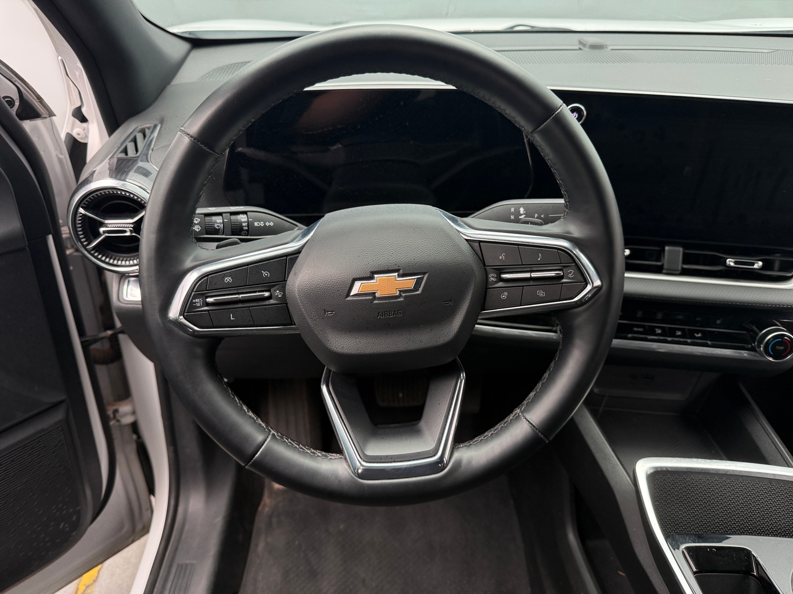 Thumbnail: 2025 Chevrolet Equinox - 5