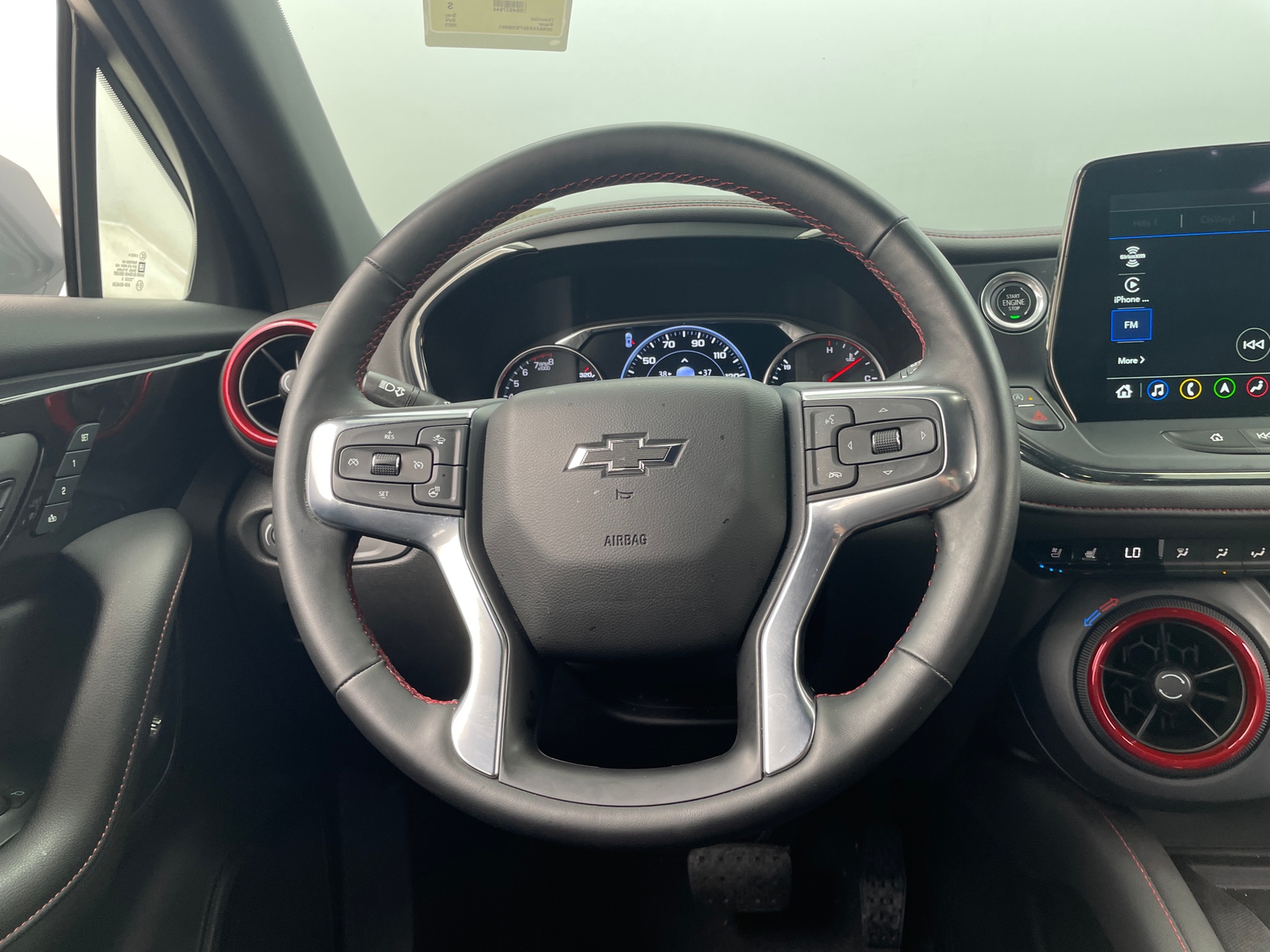 Thumbnail: 2023 Chevrolet Blazer - 4