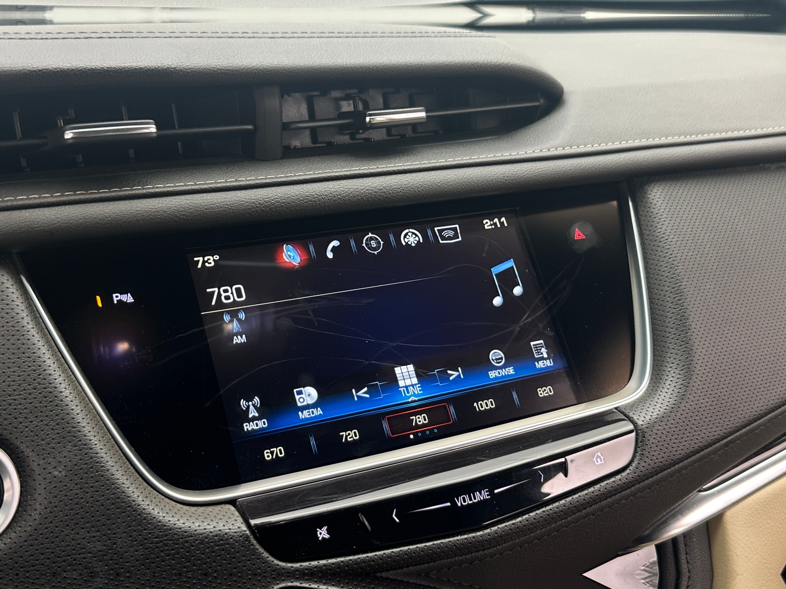 Thumbnail: 2018 Cadillac XT5 - 3