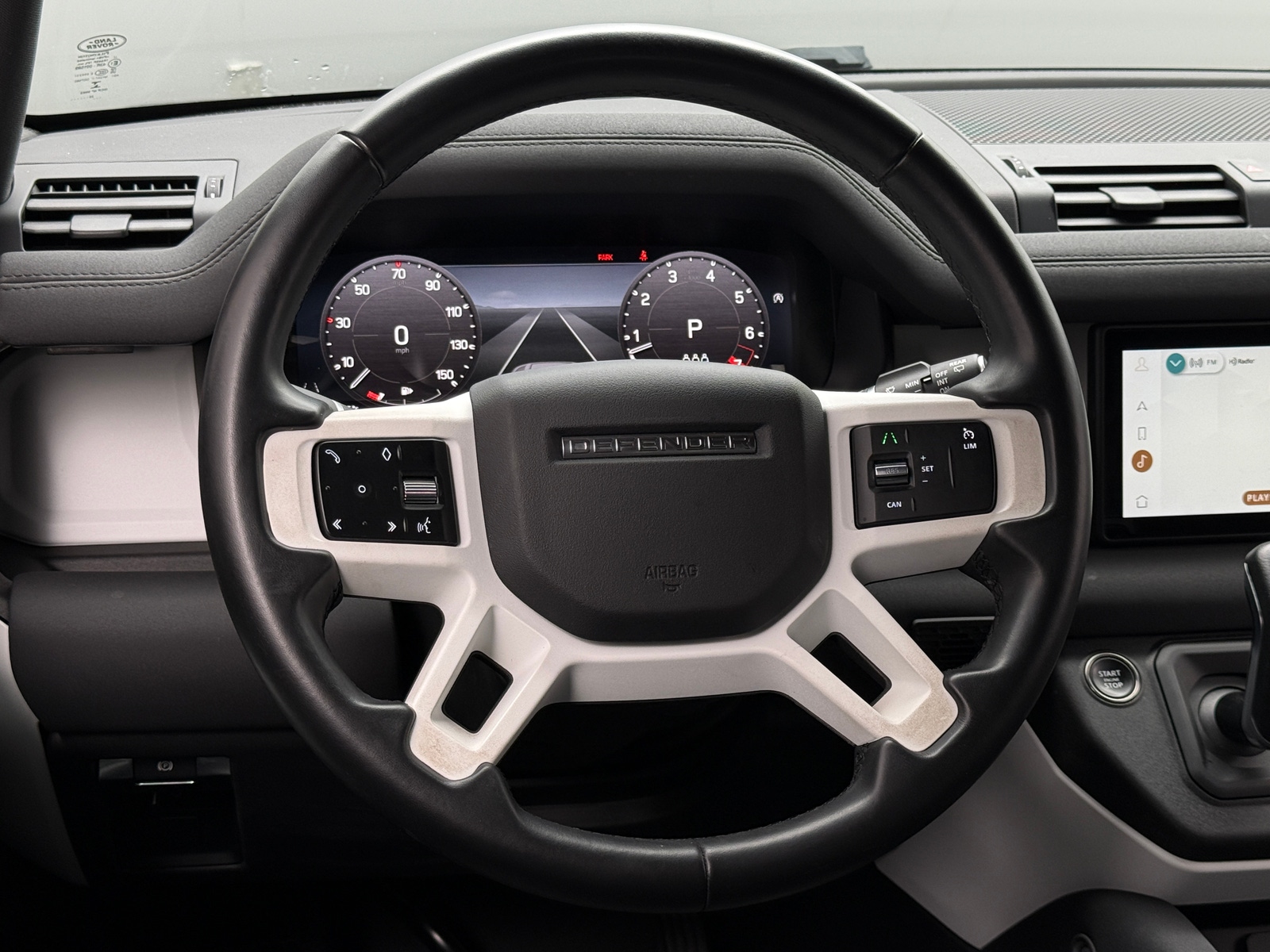 Thumbnail: 2023 Land Rover Defender - 4
