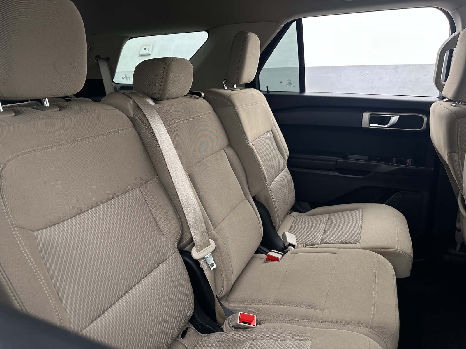 Thumbnail: 2021 Ford Explorer - 6