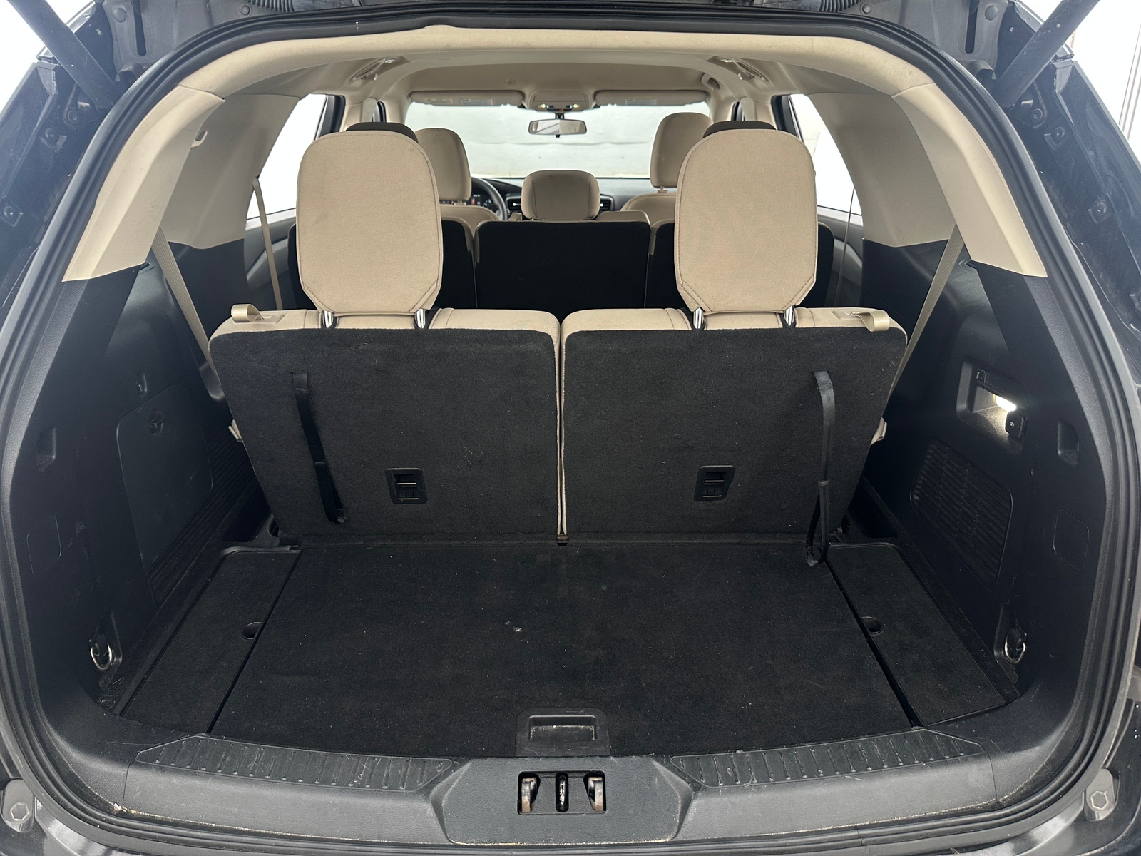 Thumbnail: 2021 Ford Explorer - 7
