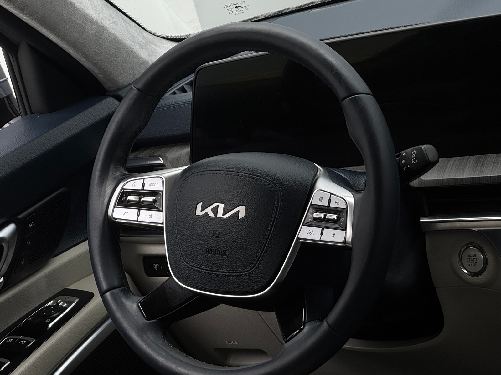 Thumbnail: 2024 Kia Telluride - 4