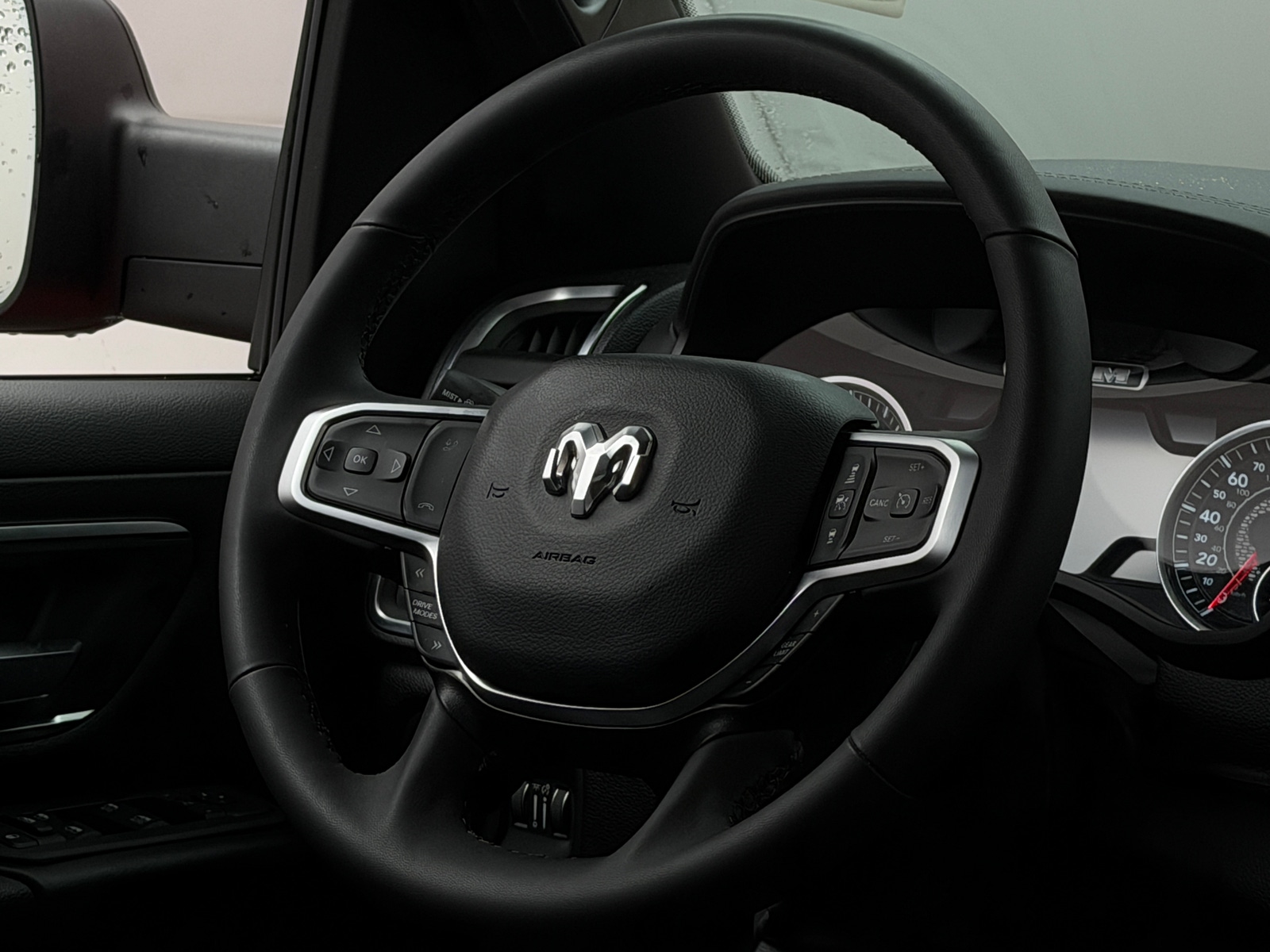 Thumbnail: 2025 RAM 1500 - 5