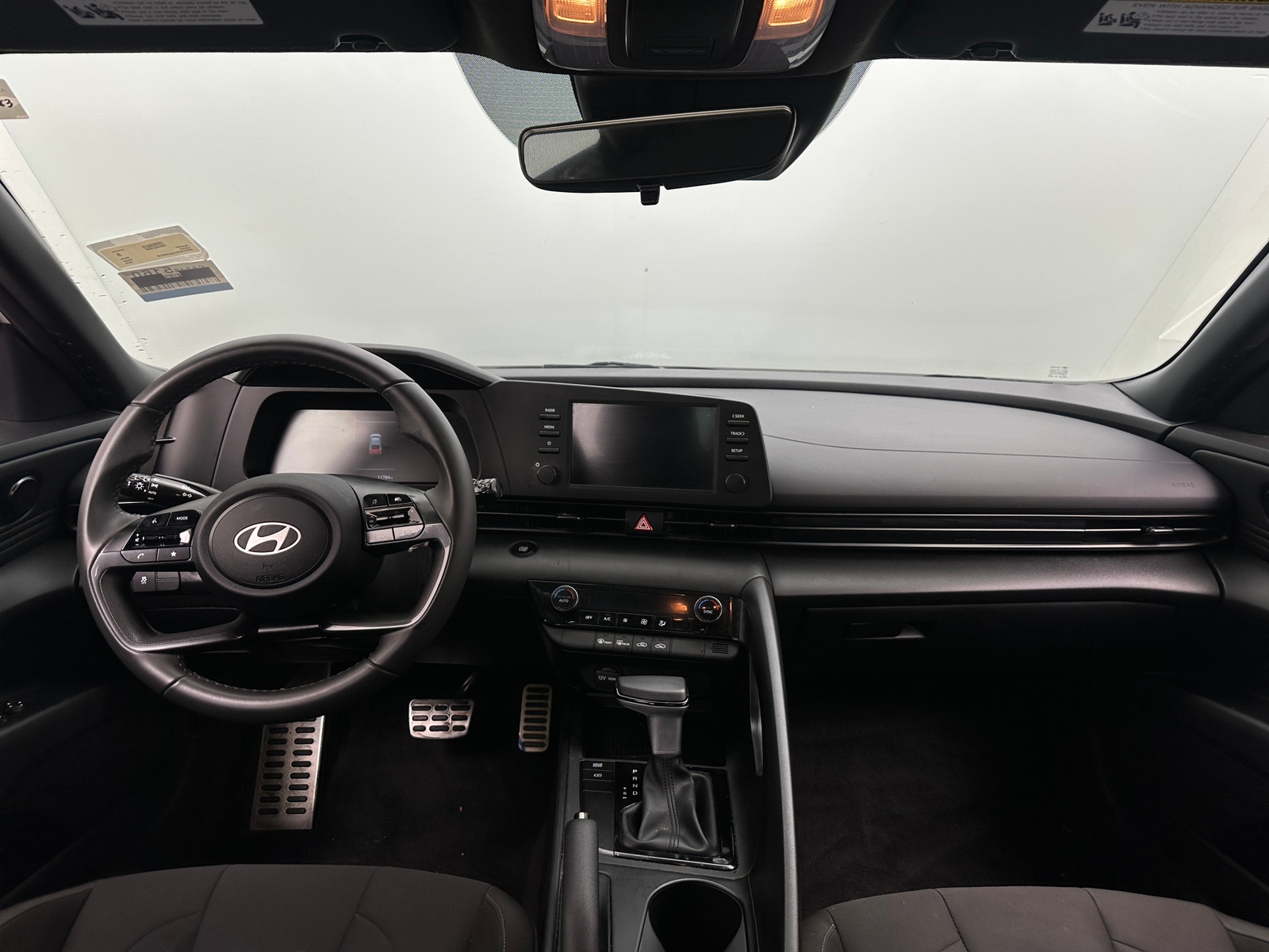 Thumbnail: 2025 Hyundai Elantra - 3
