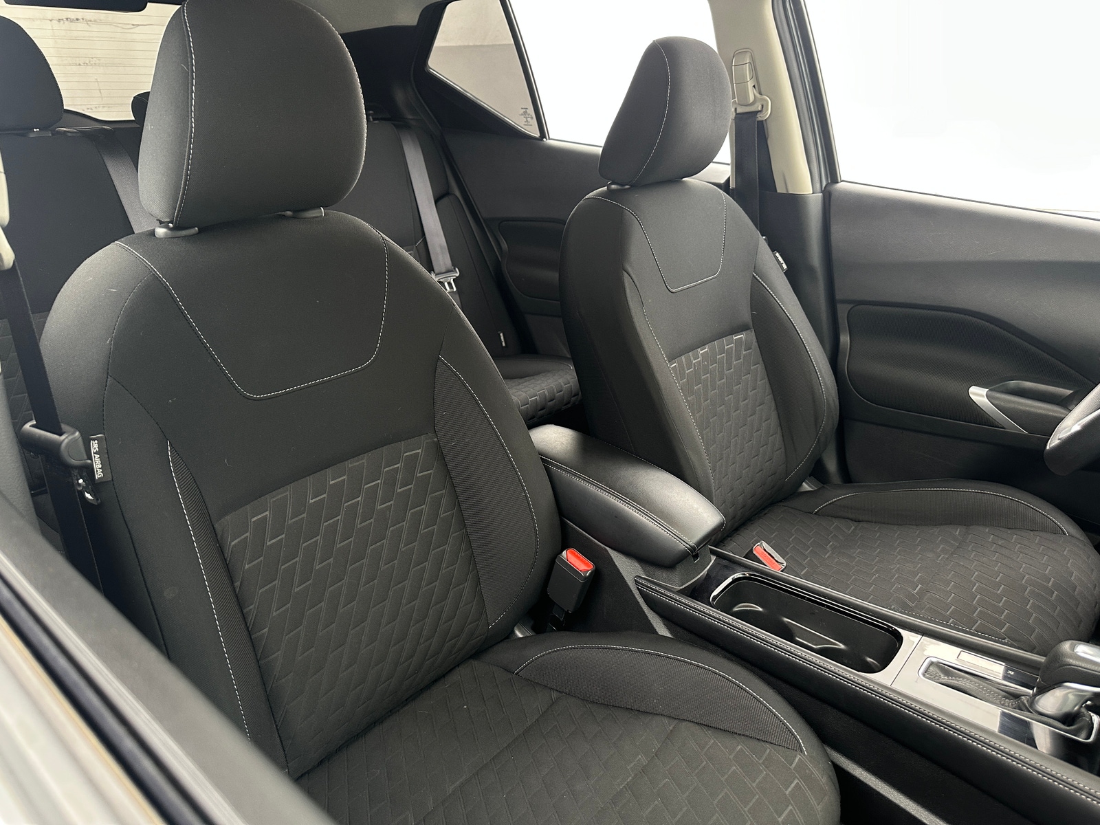 Thumbnail: 2022 Nissan Kicks - 2