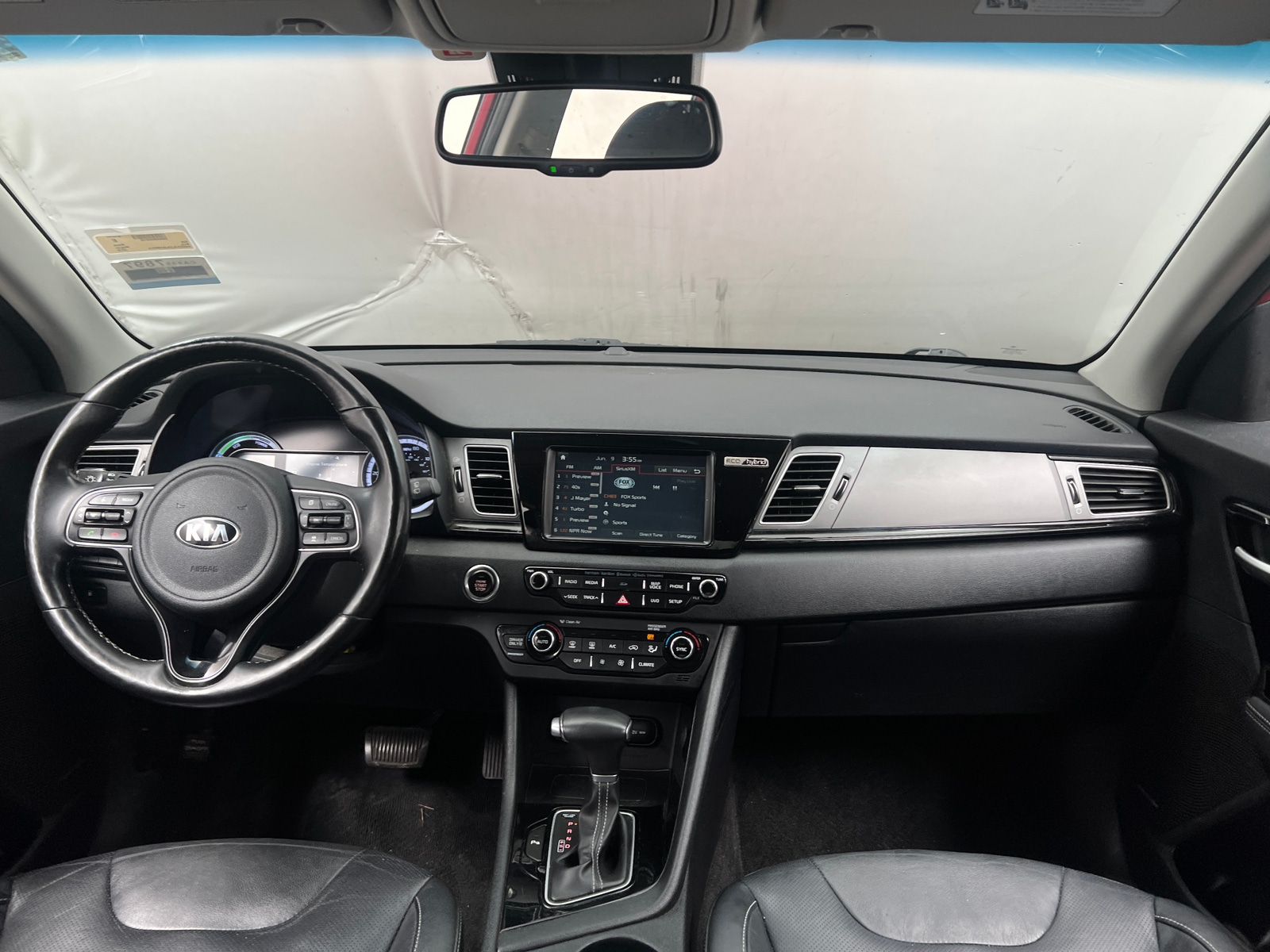 Thumbnail: 2018 Kia Niro - 3