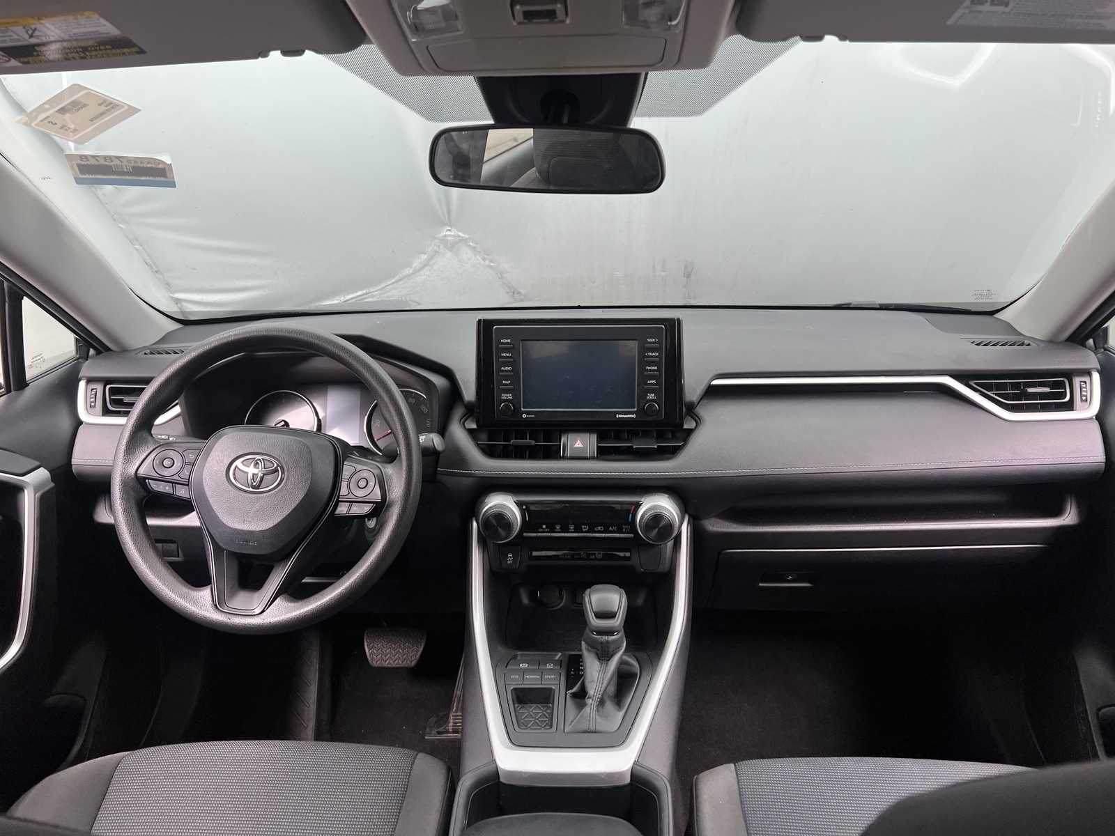 Thumbnail: 2022 Toyota RAV4 - 3